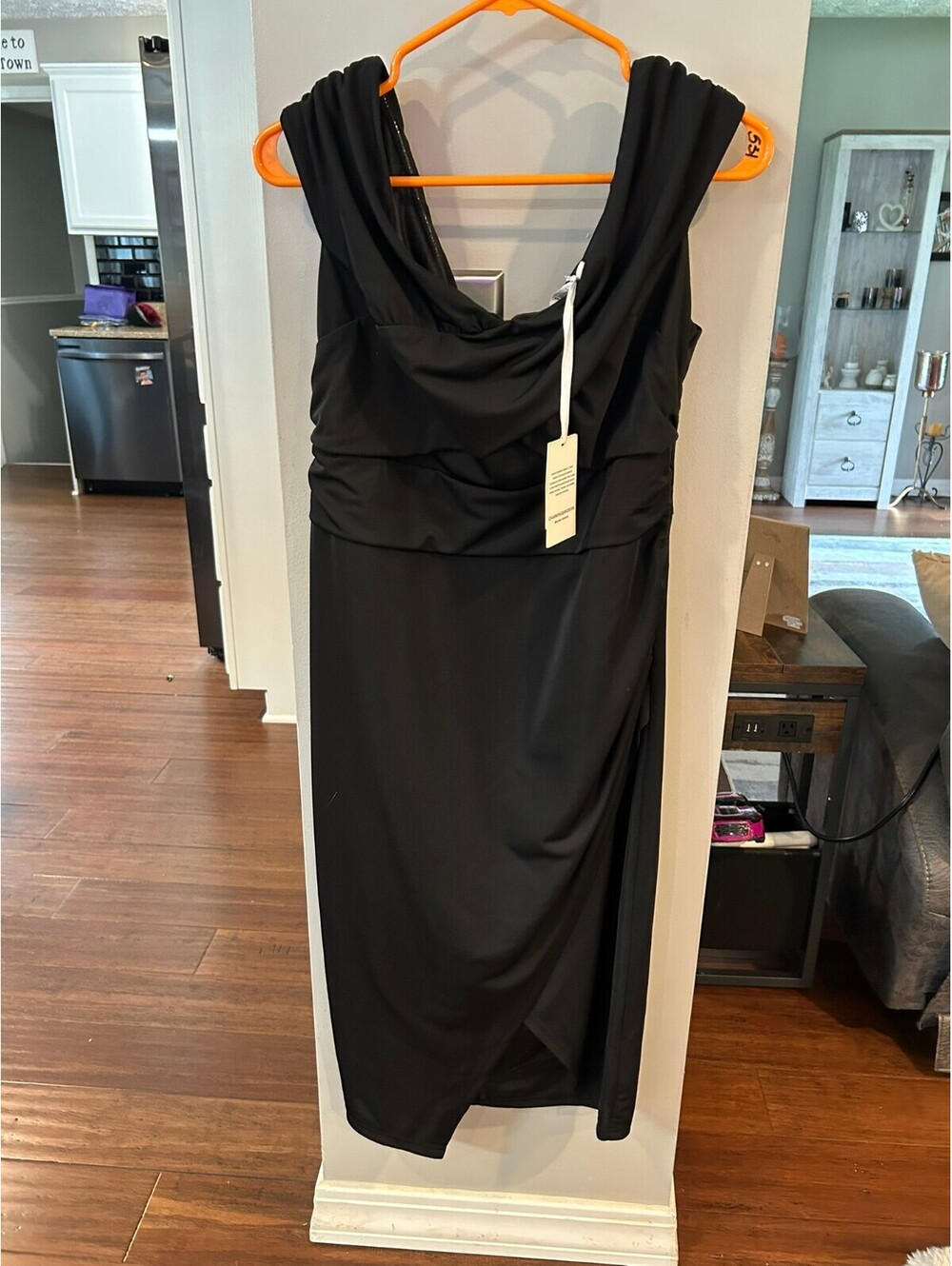 Jasambac Charming & Modern Black Sleeveless Midi Dress